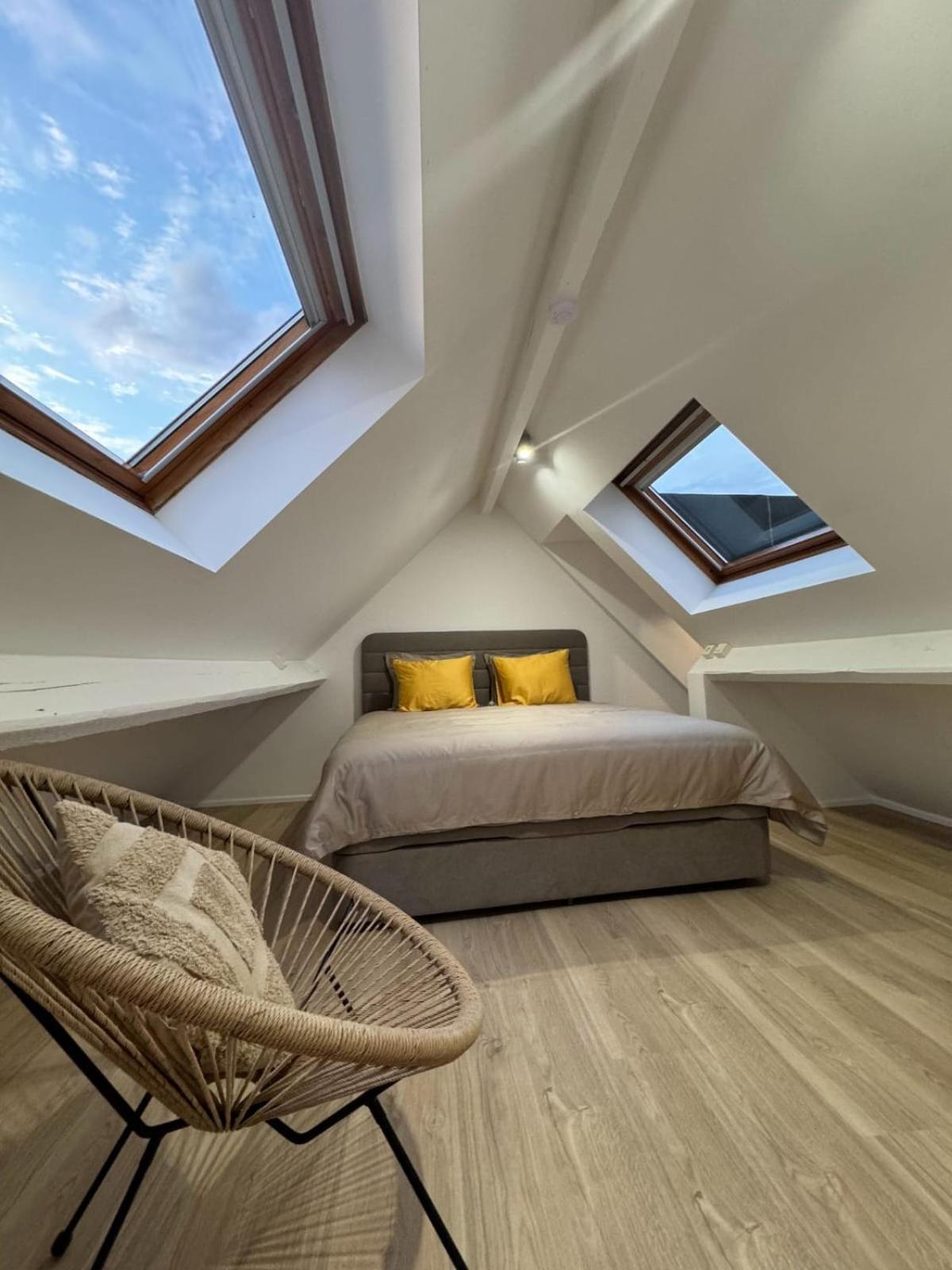 Luxury Royal By Rikas
